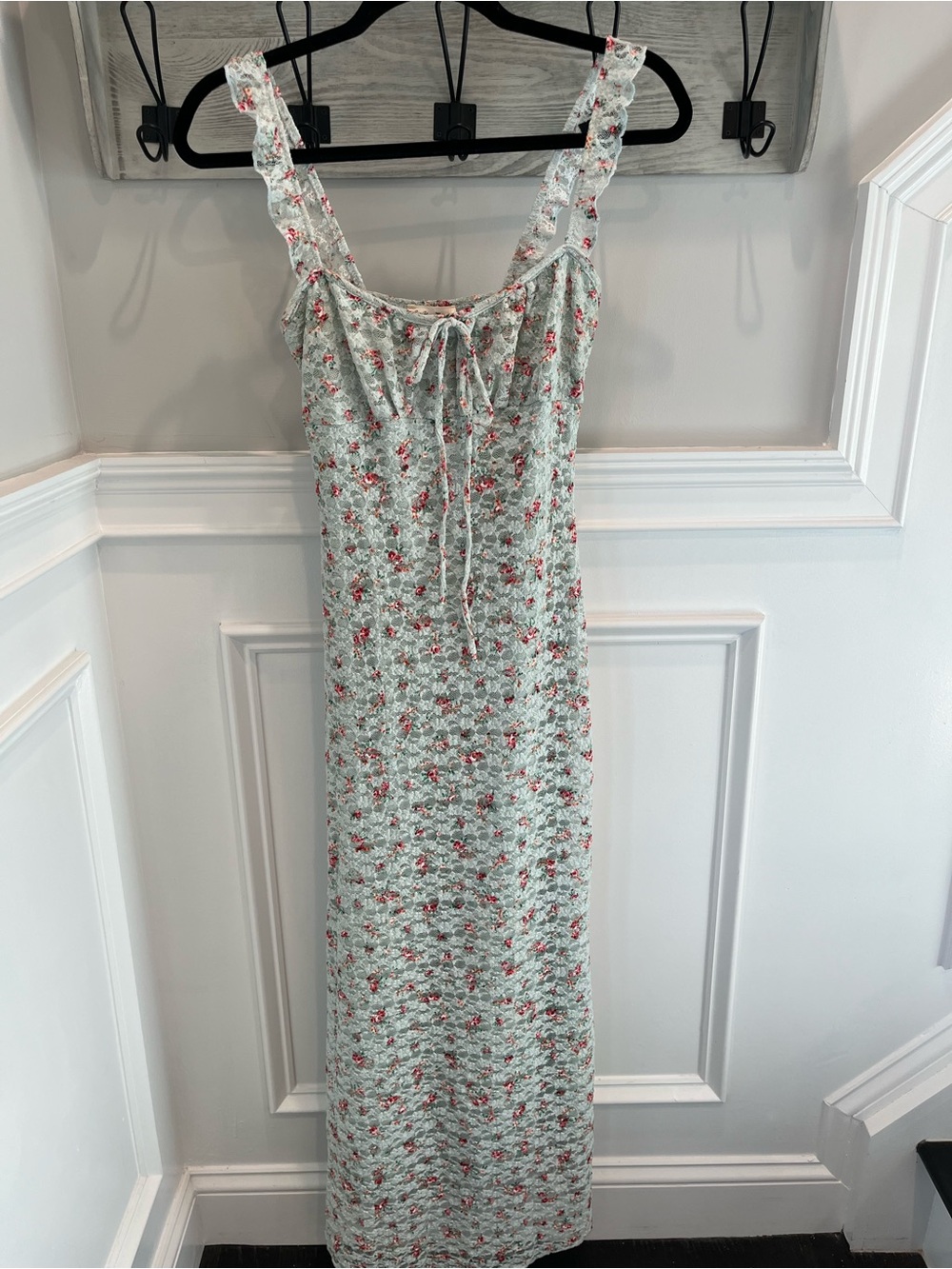 Floral Tie-Front Midi Dress in Light Mint